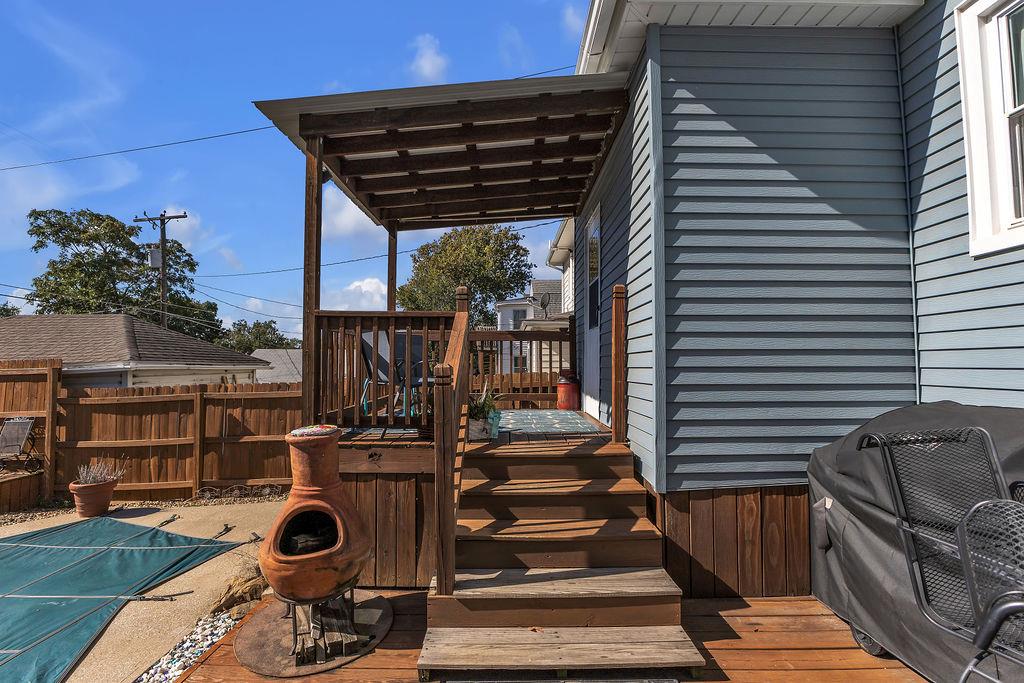 2718 Renick Street Property Photo 41