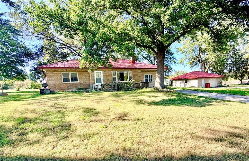 122 Buckner Tarsney Road Property Photo 1