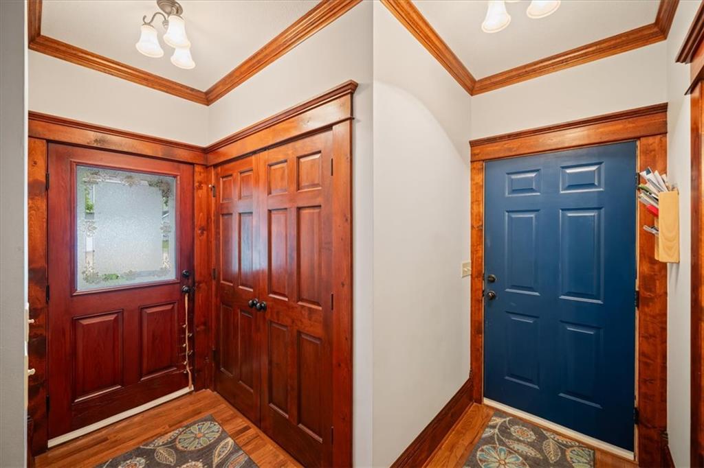 409 E Shawnee Street Property Photo 14