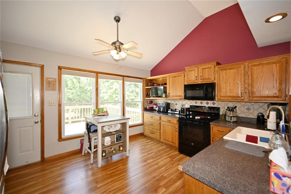 8516 N Winan Avenue Property Photo 14