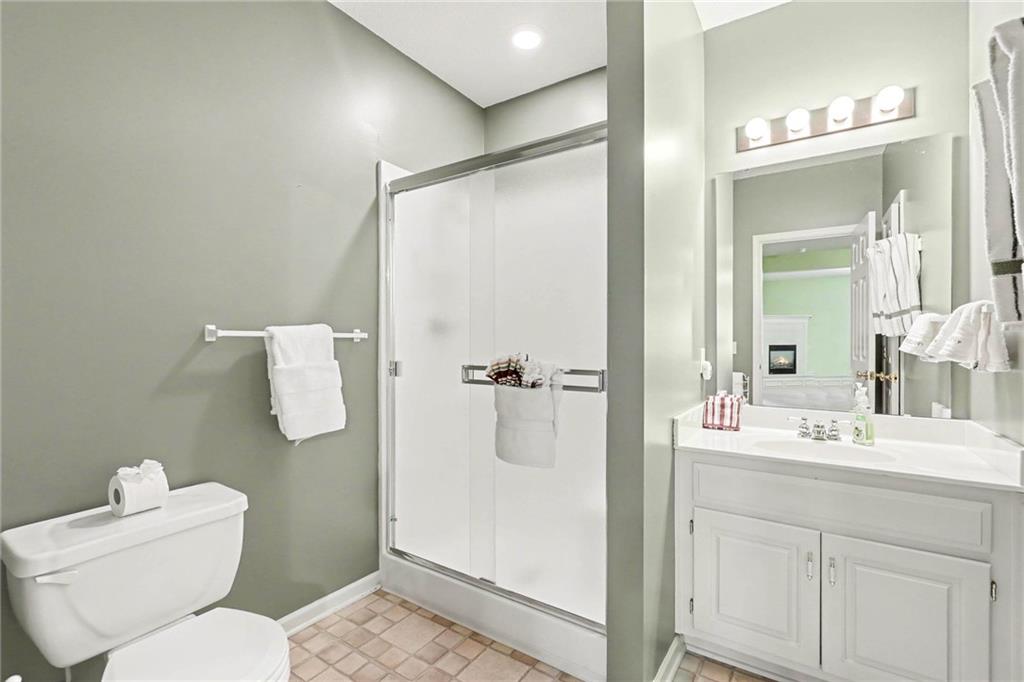 3213 Devonshire Drive Property Photo 24