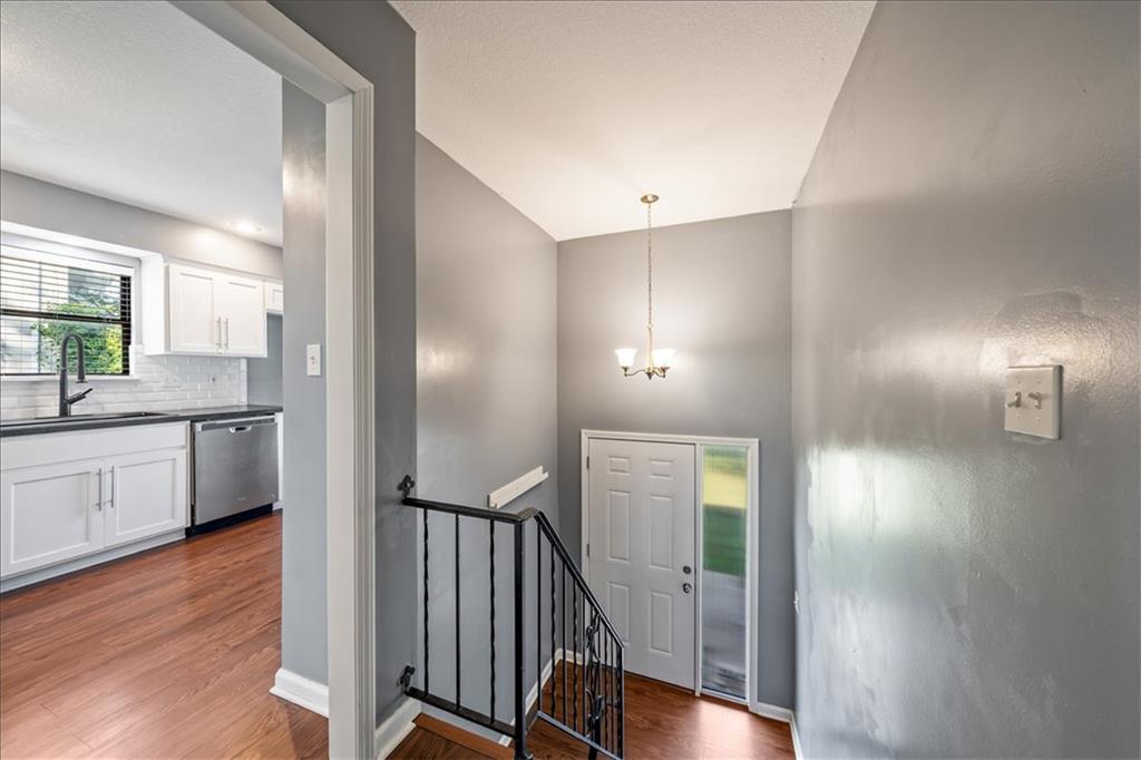 9440 Goddard Street Property Photo 4