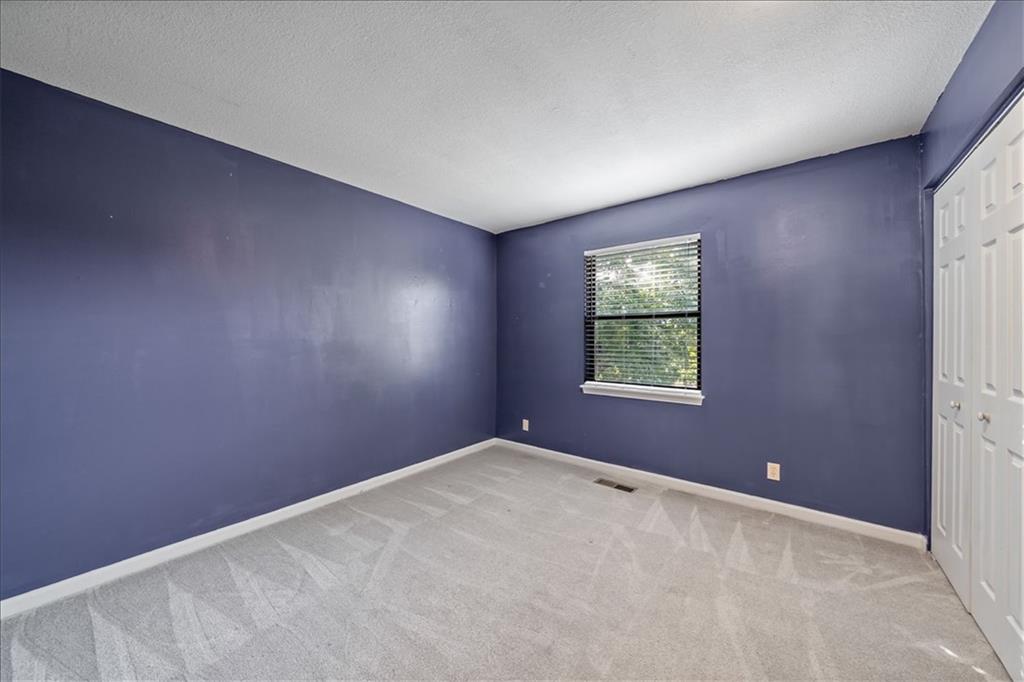 9440 Goddard Street Property Photo 13