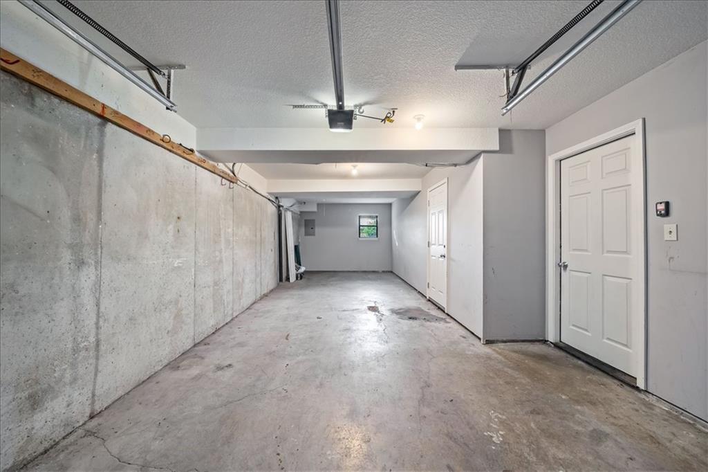 9440 Goddard Street Property Photo 23