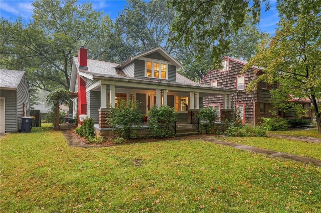 7516 Locust Street Property Photo 4