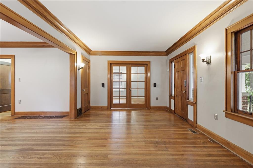 7516 Locust Street Property Photo 14