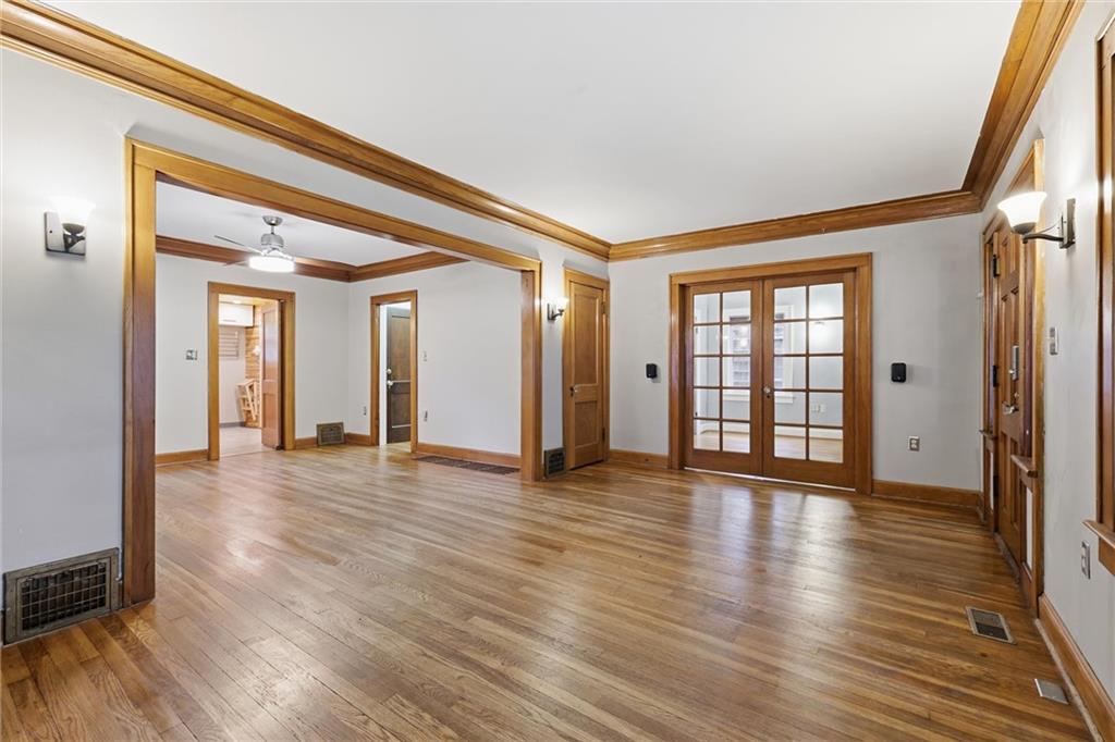 7516 Locust Street Property Photo 15