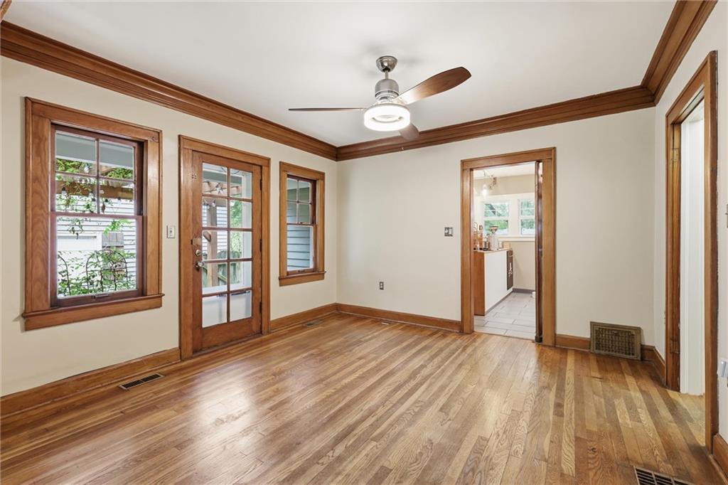 7516 Locust Street Property Photo 20