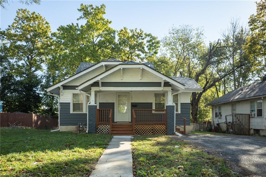1951 N 28th Street Property Photo 1