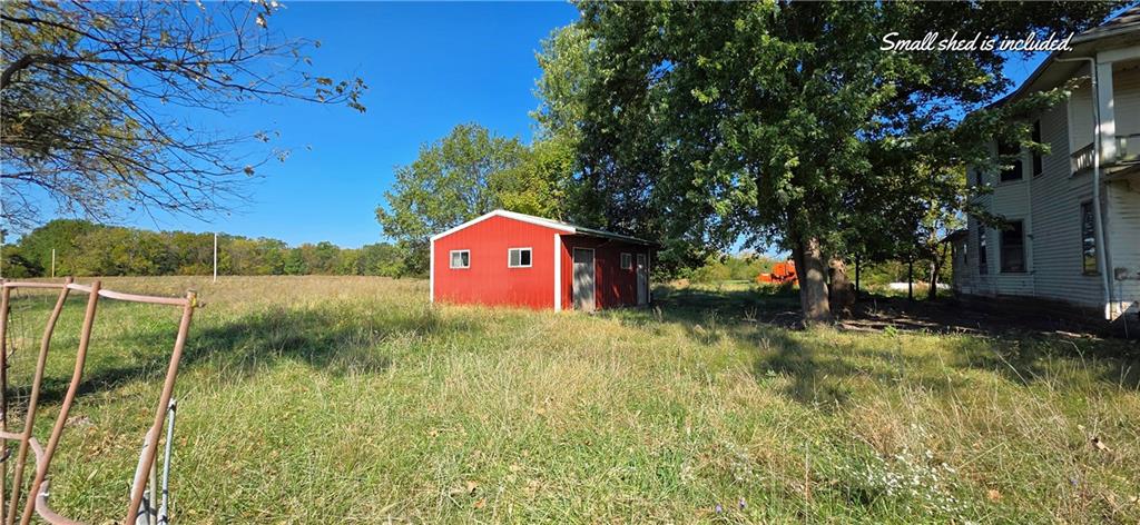 747 Se 1250th Road Property Photo 7