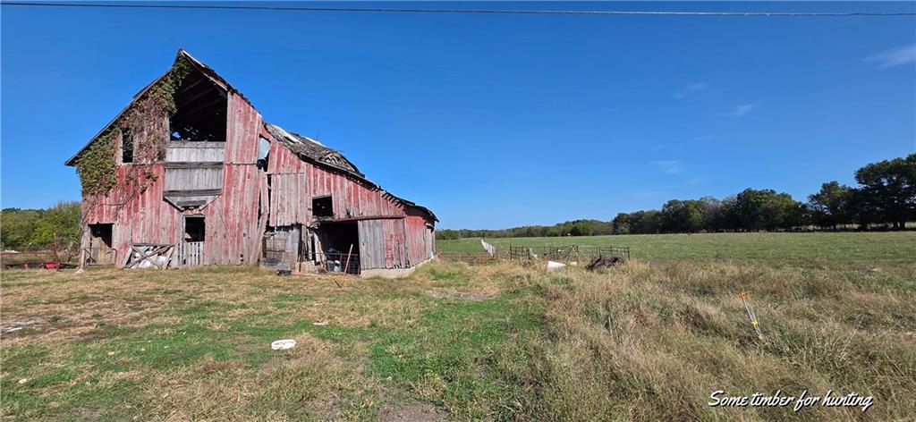 747 Se 1250th Road Property Photo 14
