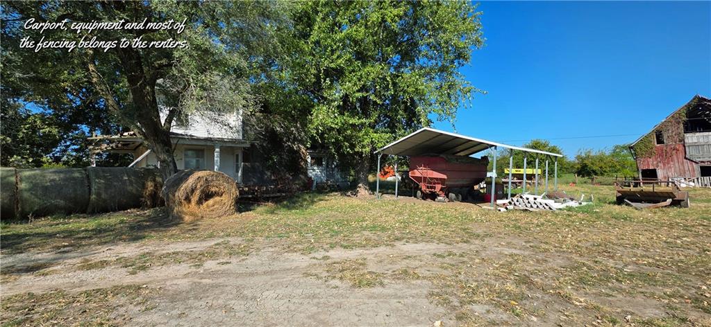 747 Se 1250th Road Property Photo 16