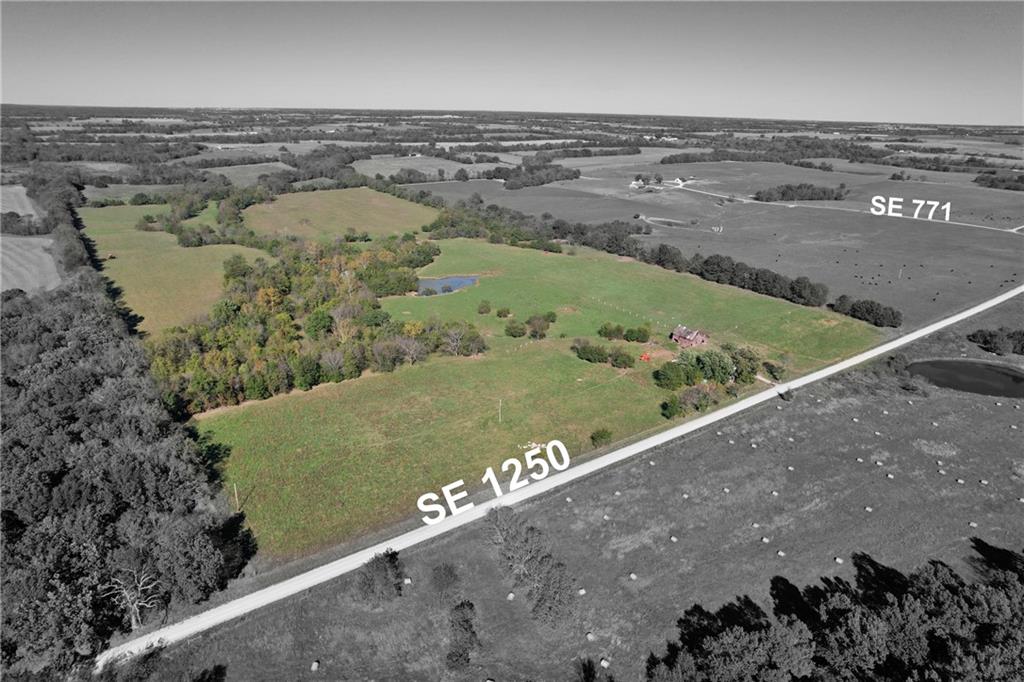 747 Se 1250th Road Property Photo 25