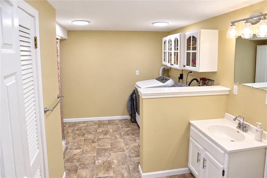 1113 W 3rd Circle Property Photo 13