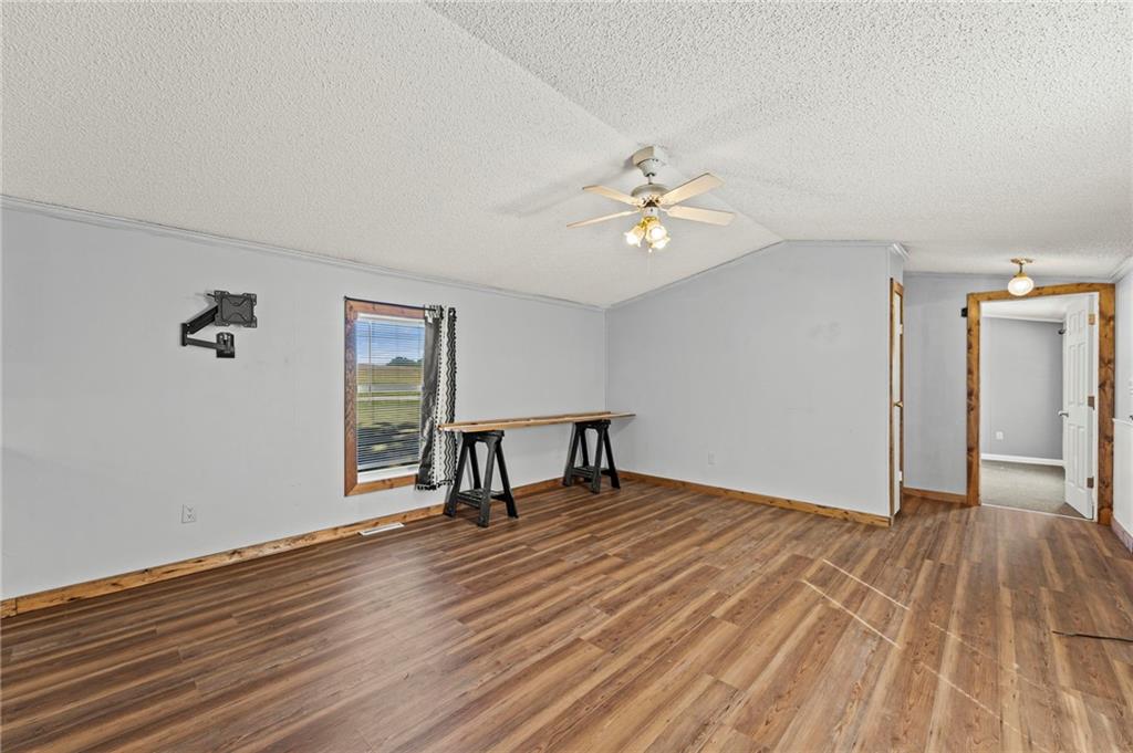 634 Monroe Street Property Photo 5