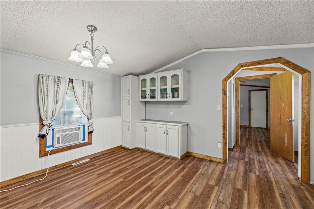634 Monroe Street Property Photo 10