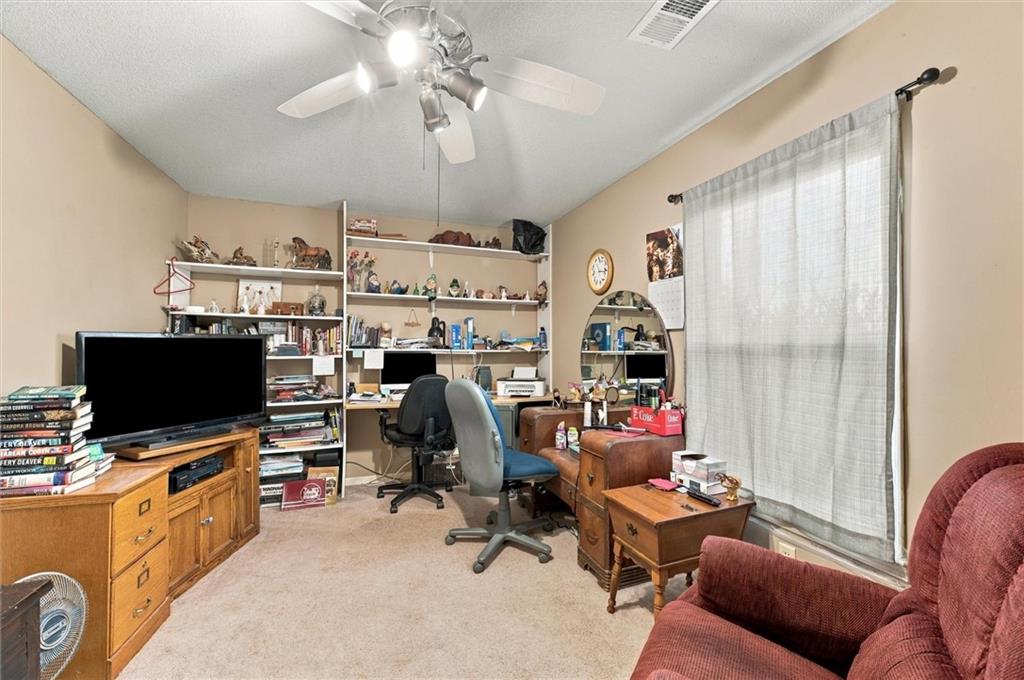 741 Ne 17404 County Road Property Photo 12