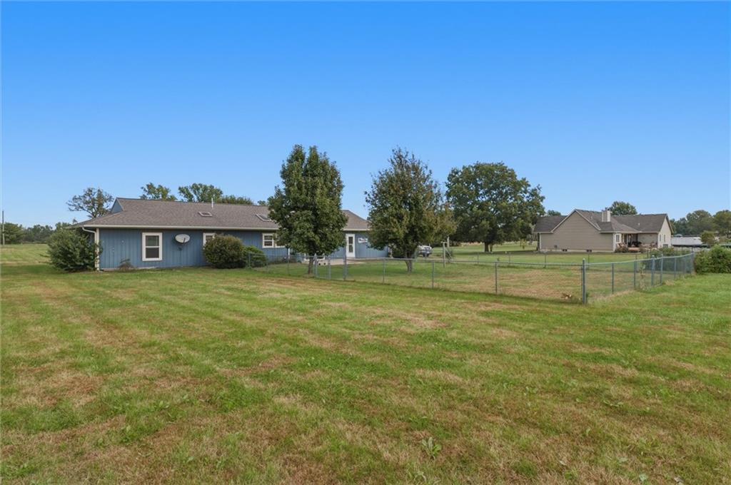 741 Ne 17404 County Road Property Photo 20