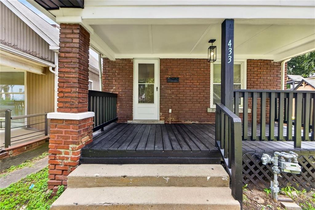 433 Oakley Avenue Property Photo 4