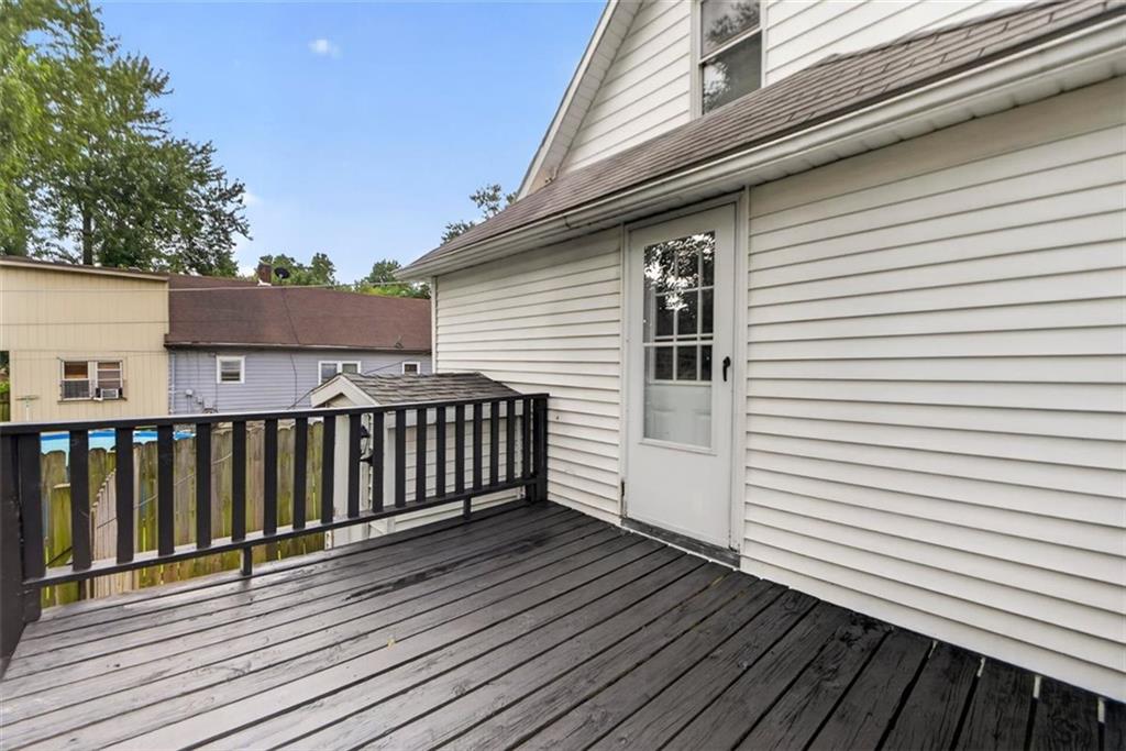 433 Oakley Avenue Property Photo 36