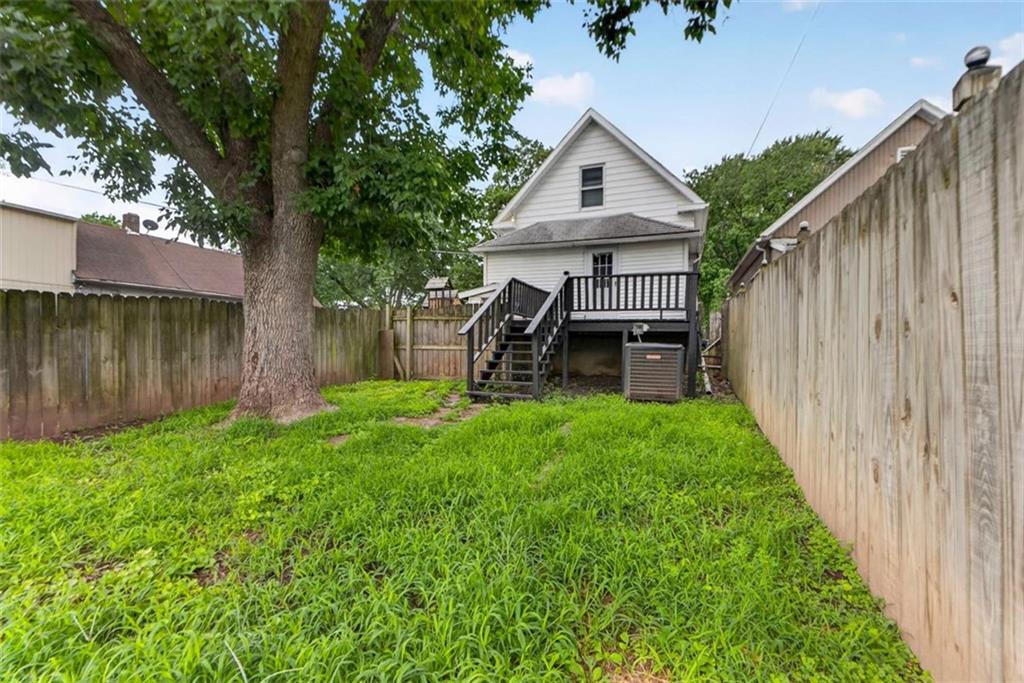 433 Oakley Avenue Property Photo 37