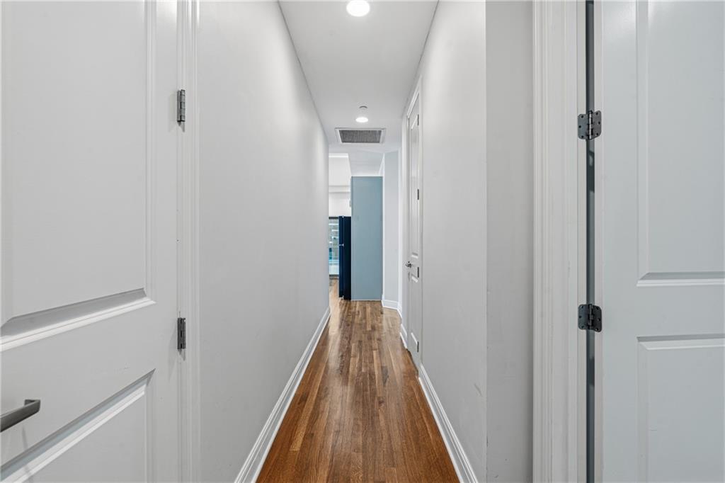 1101 Walnut Street Property Photo 25