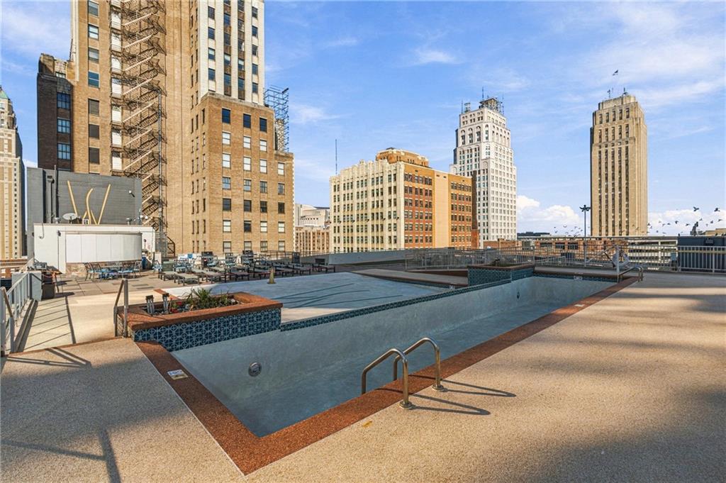 1101 Walnut Street Property Photo 35