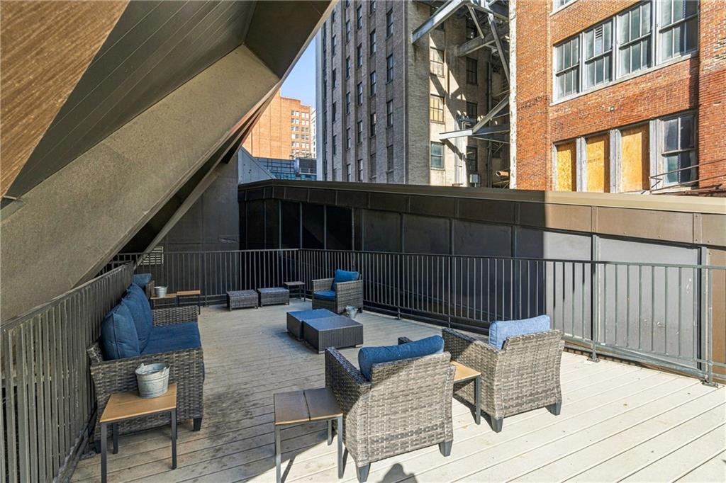 1101 Walnut Street Property Photo 55