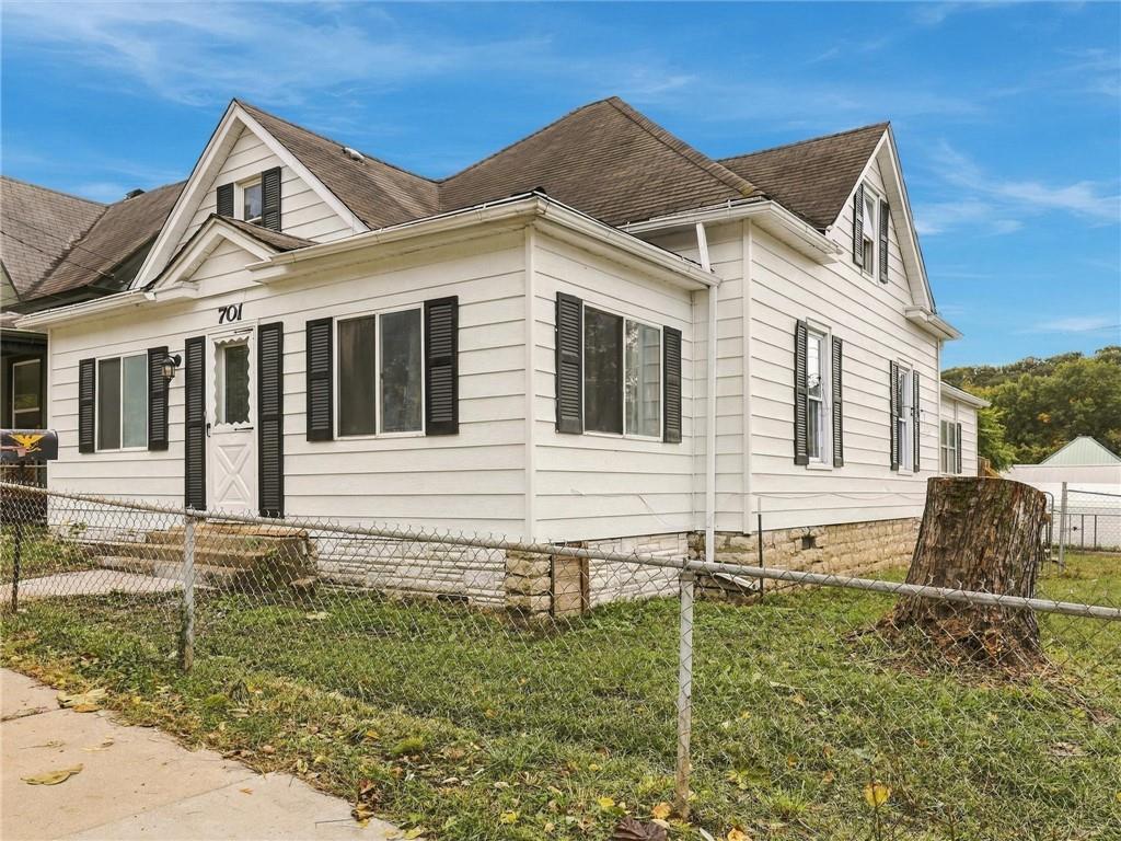 701 Isley Boulevard Property Photo 1