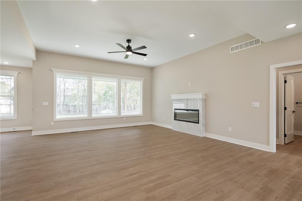 12940 Sewell Avenue Property Photo 4