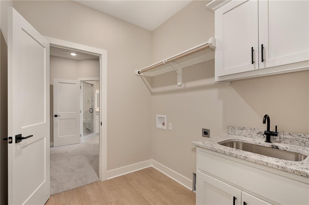 12940 Sewell Avenue Property Photo 16