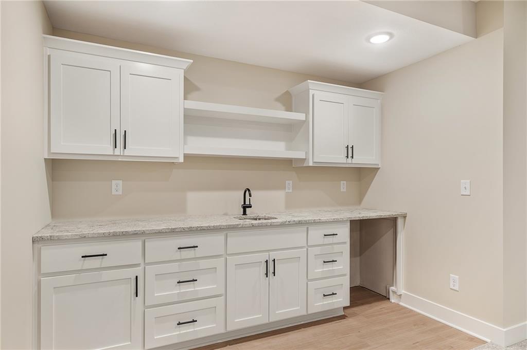 12940 Sewell Avenue Property Photo 23