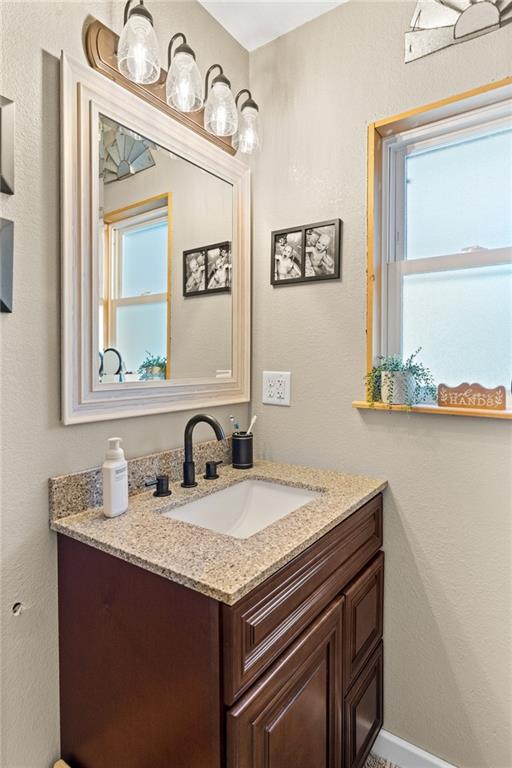 402 S Olive Street Property Photo 12