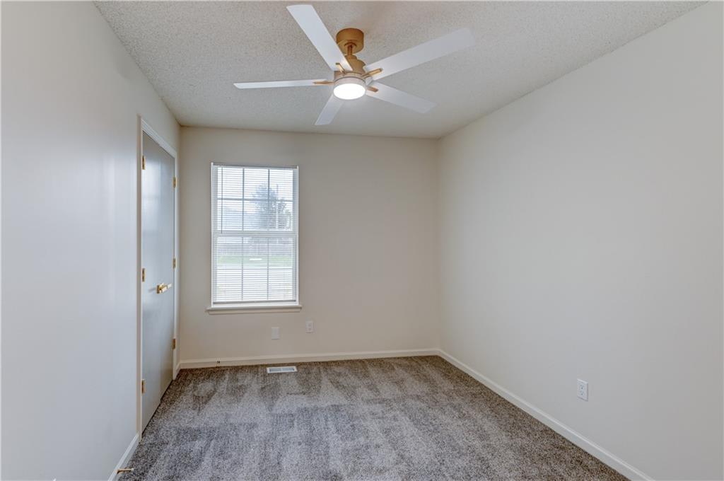645 Canterbury Lane Property Photo 19