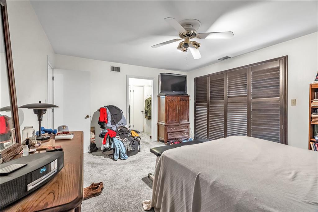 4511 Headwood Drive Property Photo 10