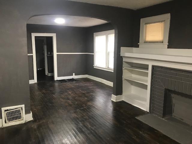 5700 Brooklyn Avenue Property Photo 4