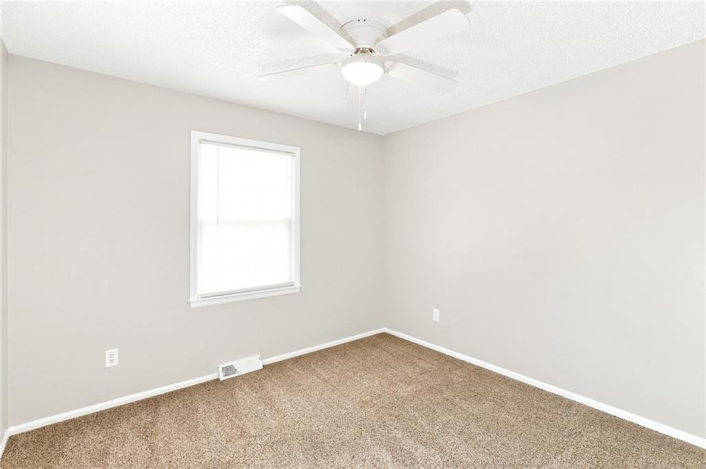 1601 N Glen Ellyn Street Property Photo 12