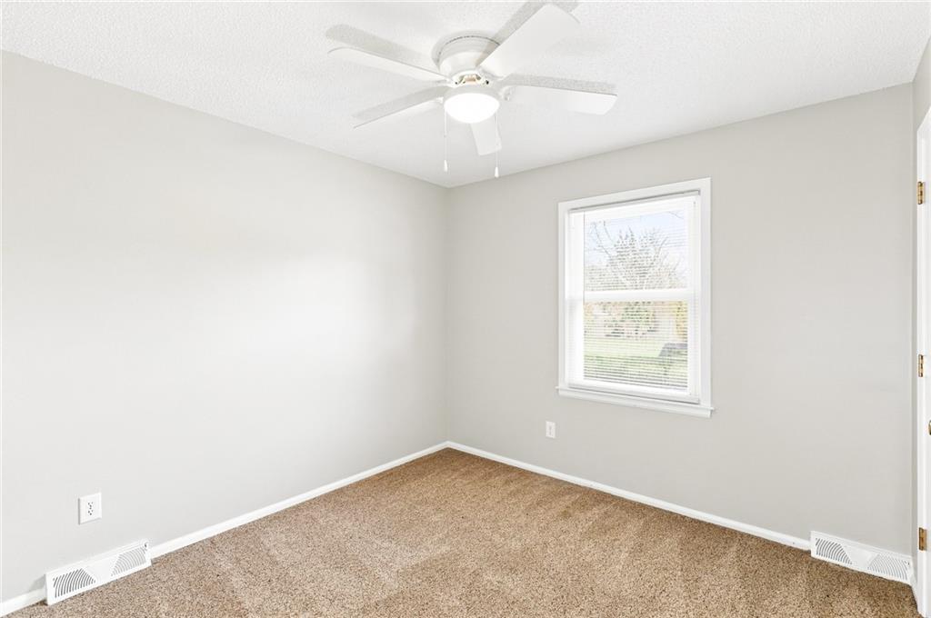 1601 N Glen Ellyn Street Property Photo 13