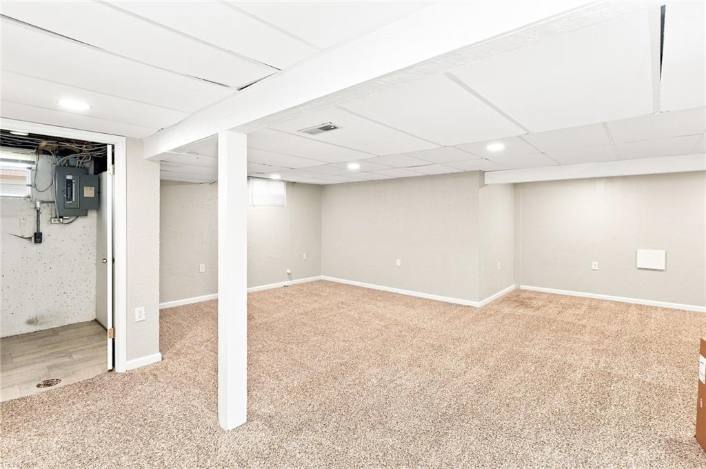 1601 N Glen Ellyn Street Property Photo 18