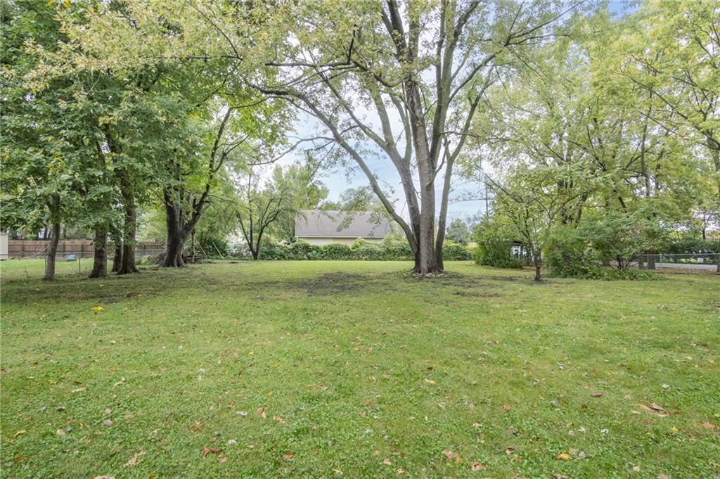 400 Nw Frances Road Property Photo 7