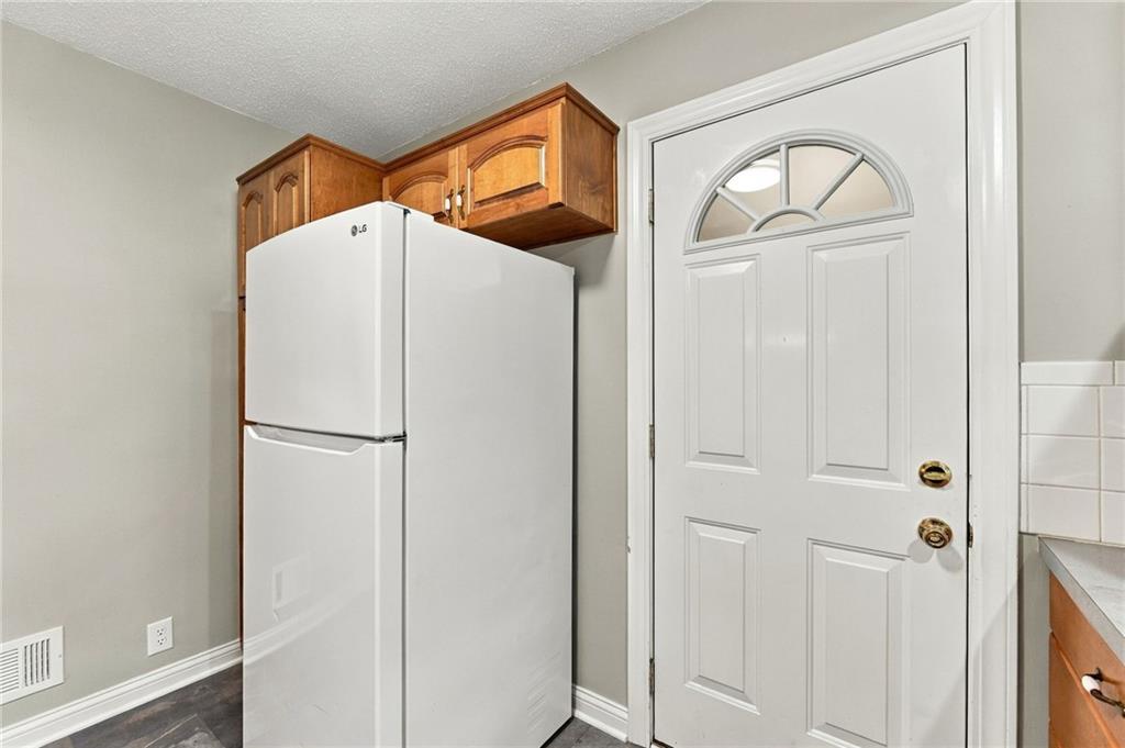 10601 E Sheley Road Property Photo 15