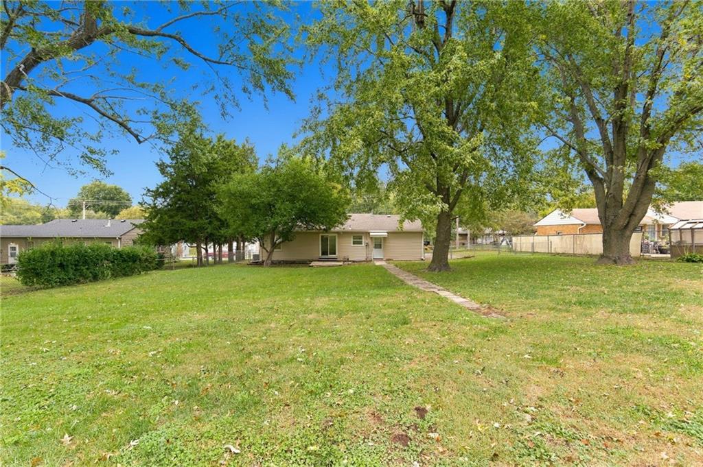 10601 E Sheley Road Property Photo 32