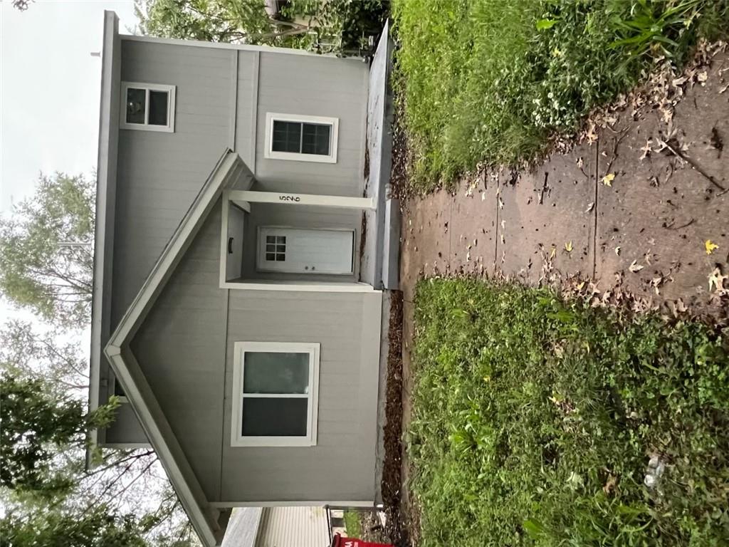 526 S Brookside Avenue Property Photo 1