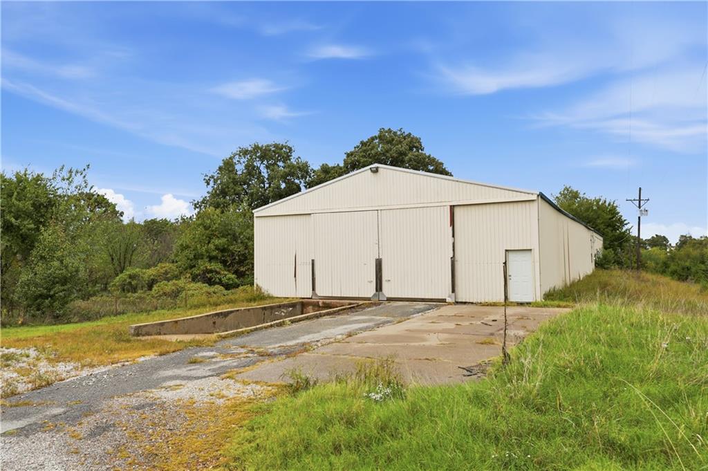 1018 Yale Street Property Photo 1