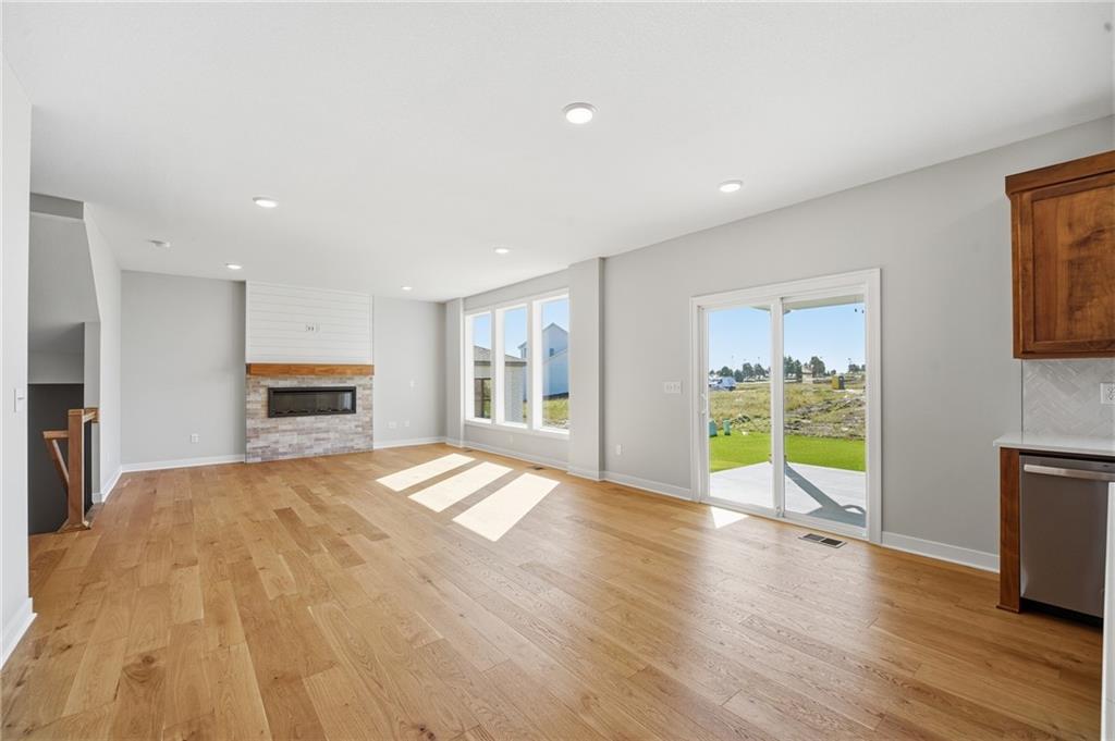 18425 W 195th Street Property Photo 14
