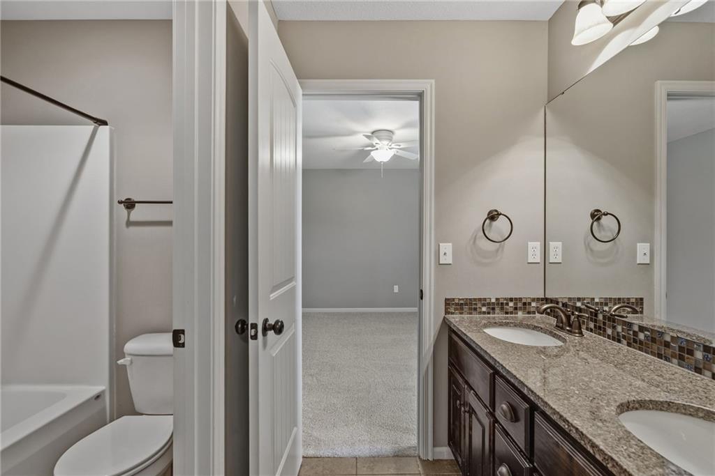 11609 W 154th Street Property Photo 35