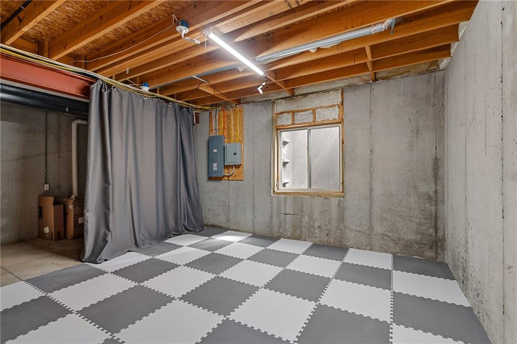 11609 W 154th Street Property Photo 52