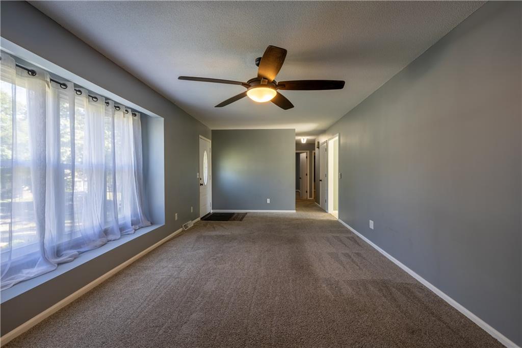 205 Kennedy Drive Property Photo 12