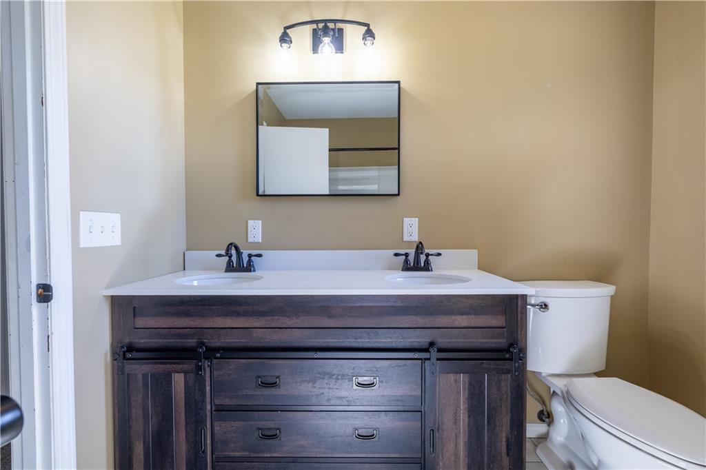 205 Kennedy Drive Property Photo 19
