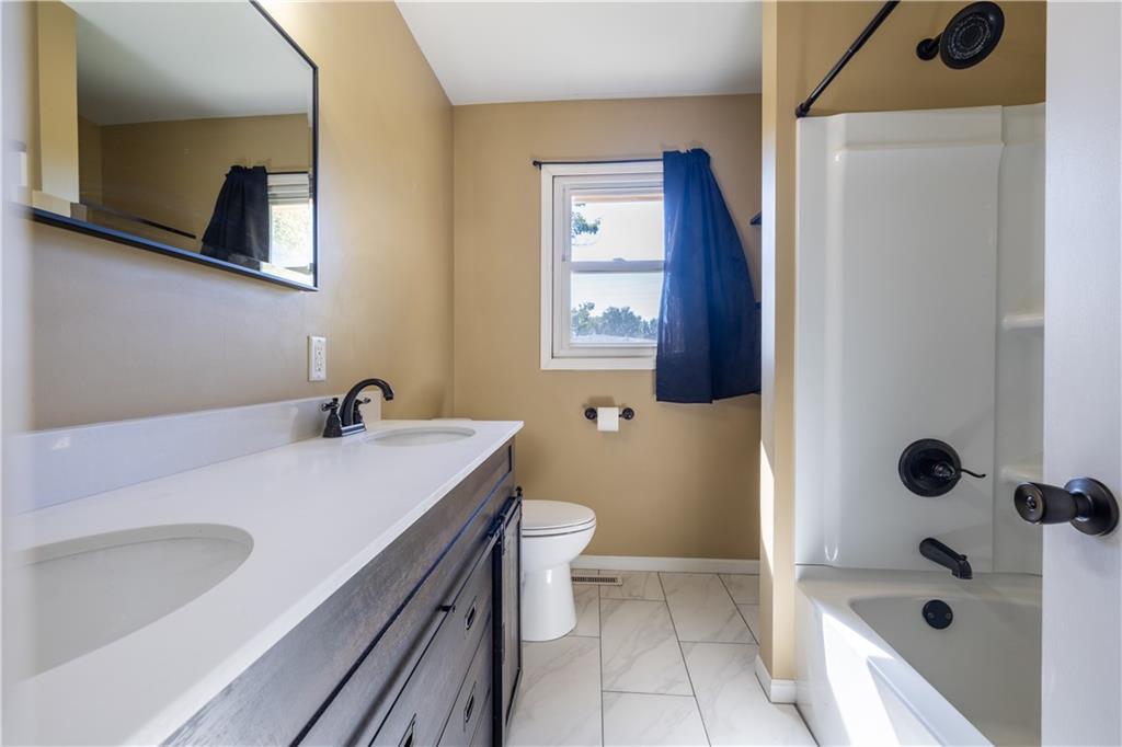 205 Kennedy Drive Property Photo 20